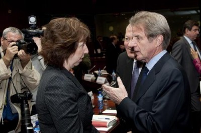 Nouvel échange de lettres entre Cathy et ce « cher Bernard »