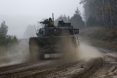 CharLeopard2A6Battlegroup@NL100915