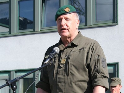 Gen Heidecker@AT110401