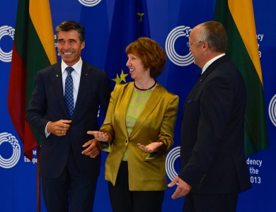 AF Rasmussen with Baroness Ashton in Vilnius during the informal meeting of Defense Ministers (credit: NATO)