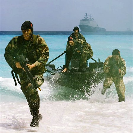 (credit: Dutch Ministry of Defence, archives 2006)