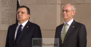 JM Barroso and H Van Rompuy in front of the war memorial (credit: EBS / CUE)