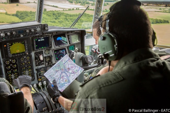 Route reading in the cockpit (credit: EATC)