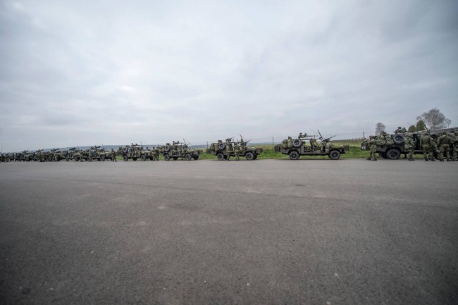 Czech soldiers of the 43rd Airborne Battalion during the alert phase of "Noble Jump" (NATO - April 2015)