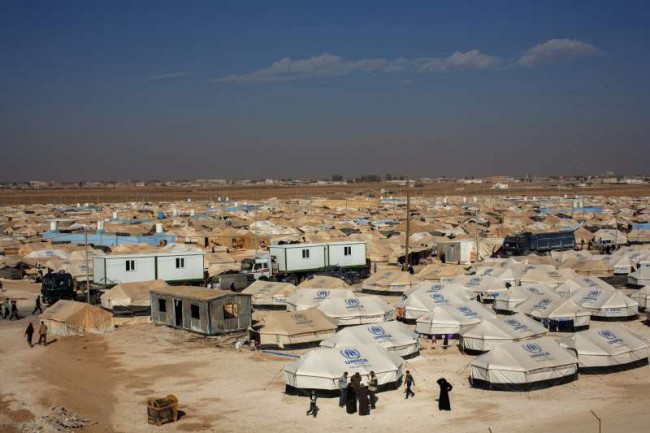 Un camp de toiles accueillant les réfugiés syriens en Jordanie (Crédit : HCR)