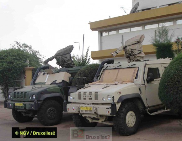 Véhicules tchèques de la force protection à Bamako (© NGV / archives B2 2013)