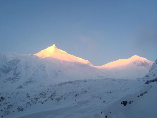 Des mariniers néerlandais à l’assaut du Manaslu