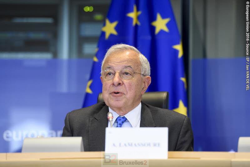 En cas de Brexit, les Brit’s privés de droit de vote… dès le 24 juin (Lamassoure)