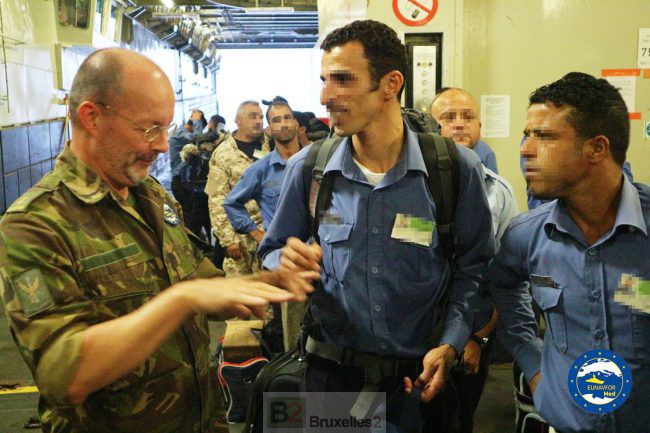 L'arrivée des stagiaires libyens à bord du Rotterdam (crédit : EUNAVFOR Med)