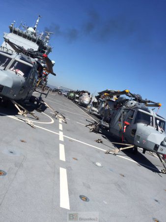La Royal Navy rame (V2)